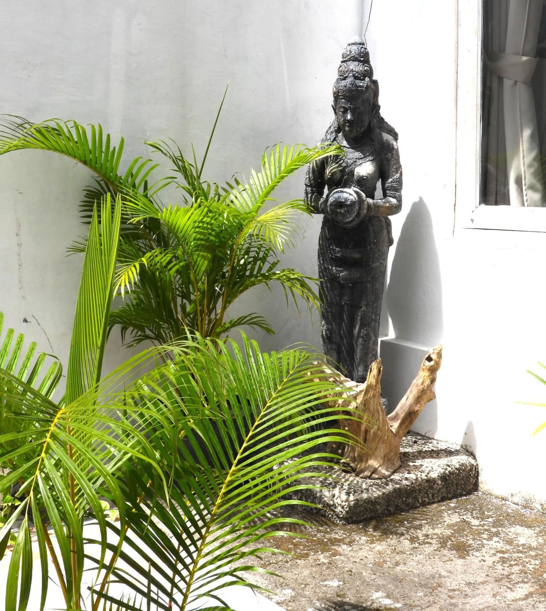 Surga Homestay Jimbaran Exterior foto